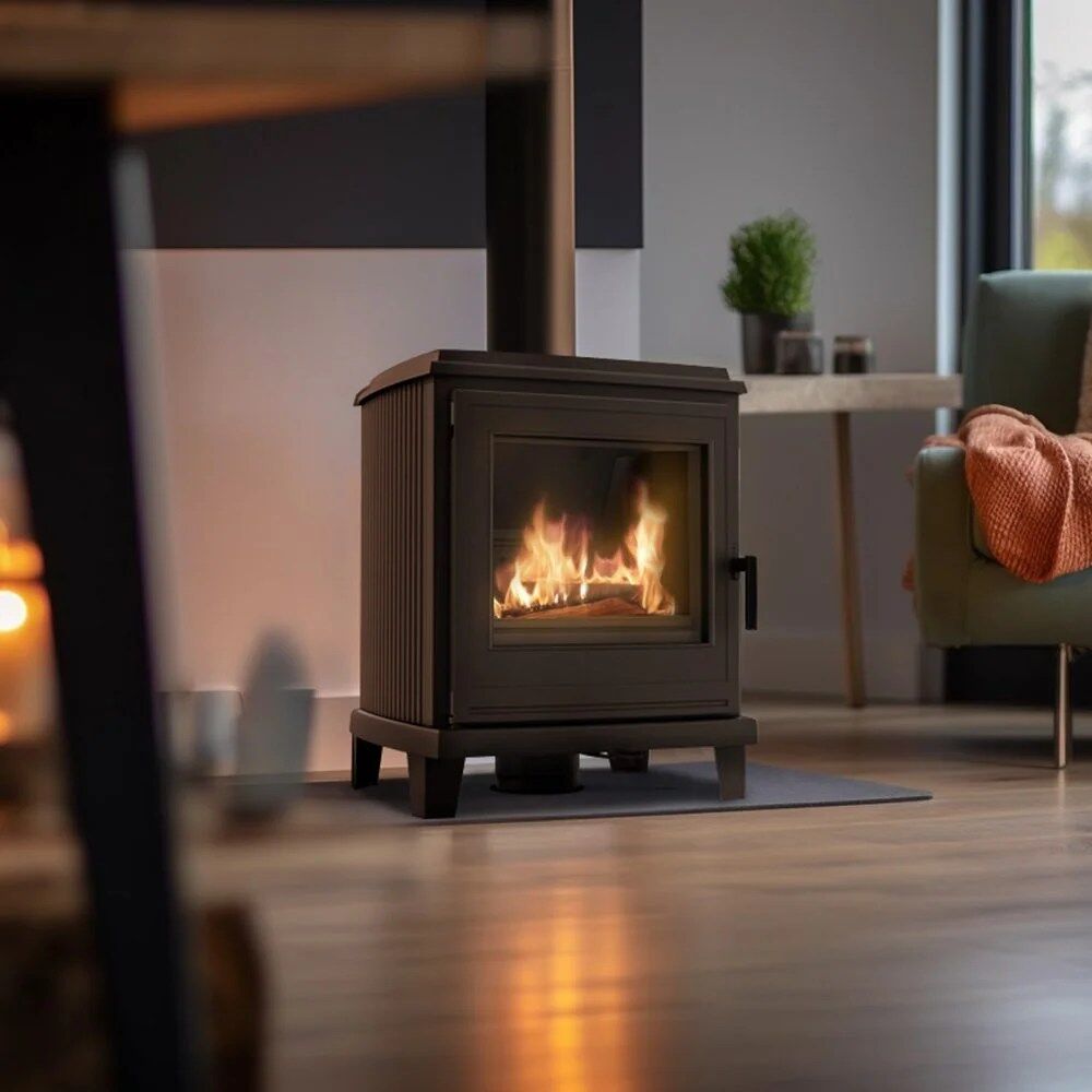 K11 Wood Burning Stove - 6kW - Image 2